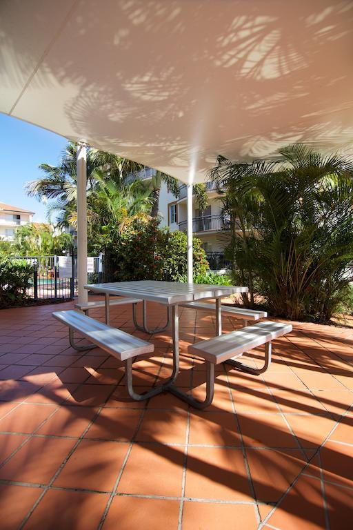 Blue Water Bay Villas Gold Coast Bagian luar foto