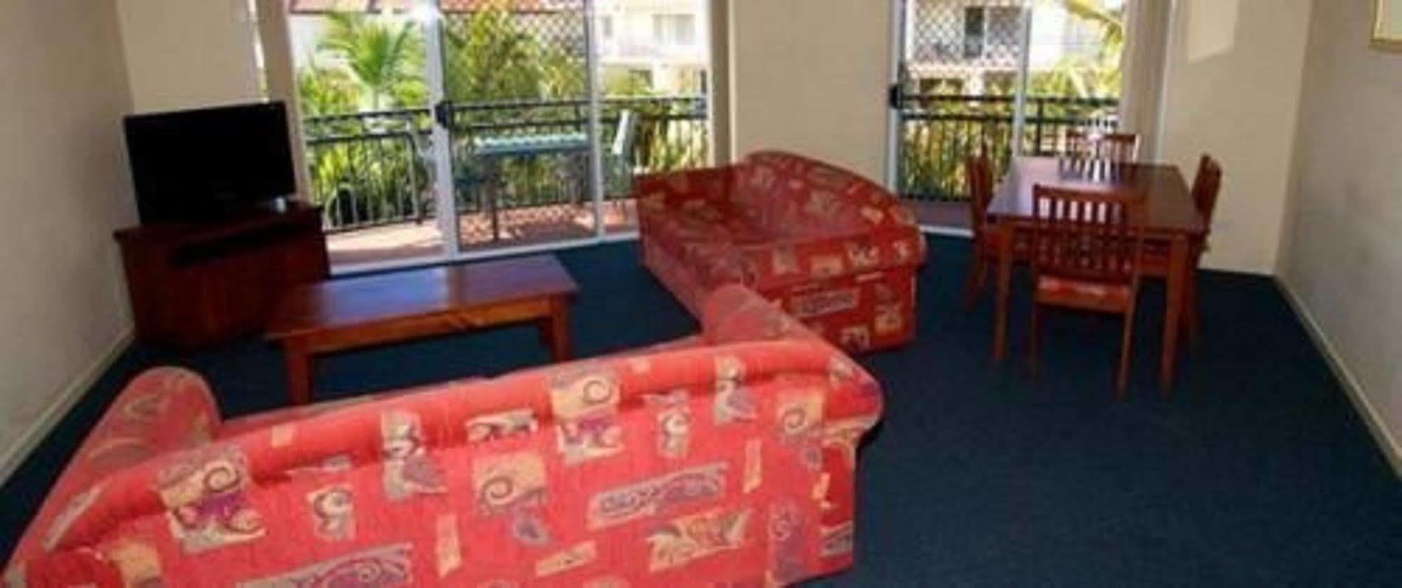 Blue Water Bay Villas Gold Coast Bagian luar foto