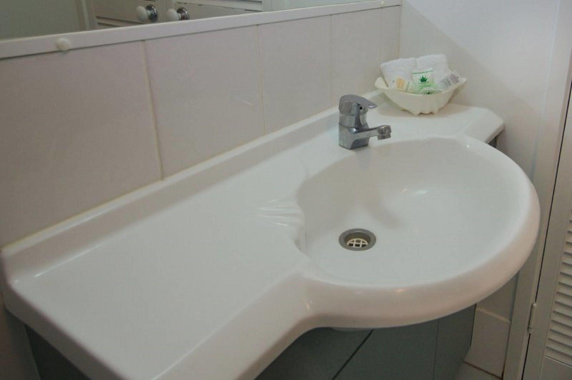 Blue Water Bay Villas Gold Coast Bagian luar foto