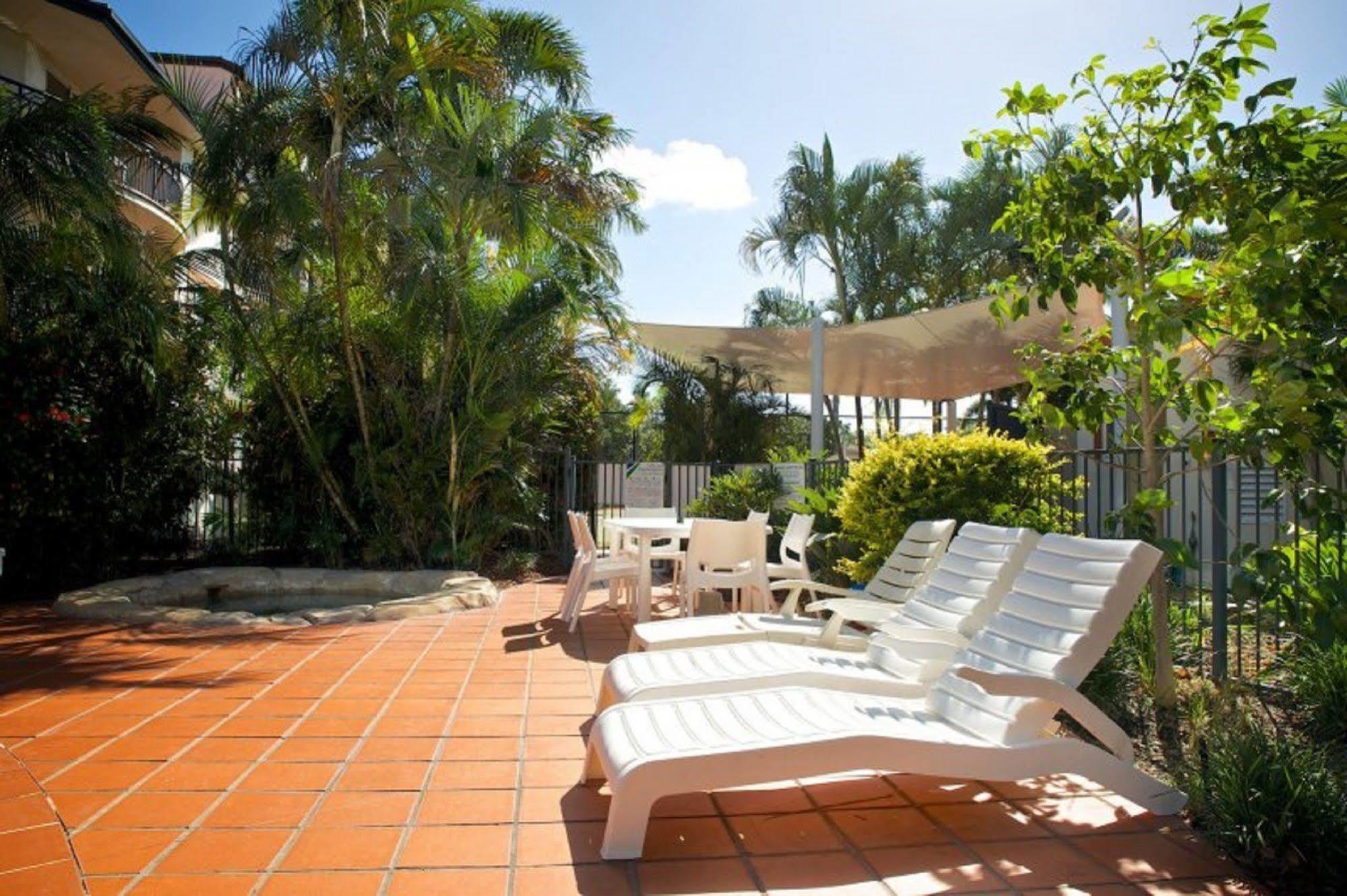 Blue Water Bay Villas Gold Coast Bagian luar foto
