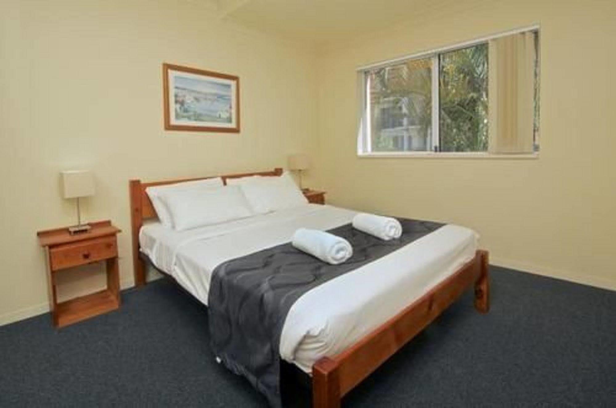 Blue Water Bay Villas Gold Coast Bagian luar foto